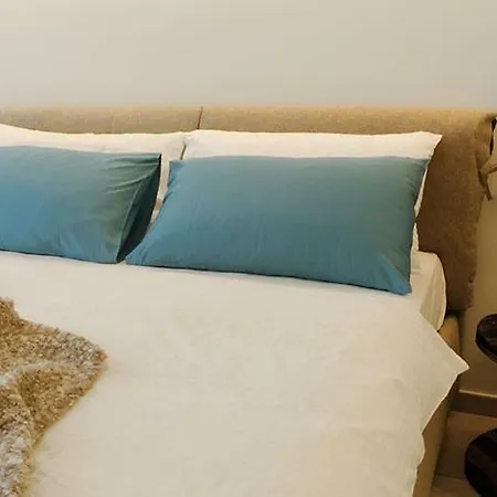 Almablanca Bed & Breakfast *