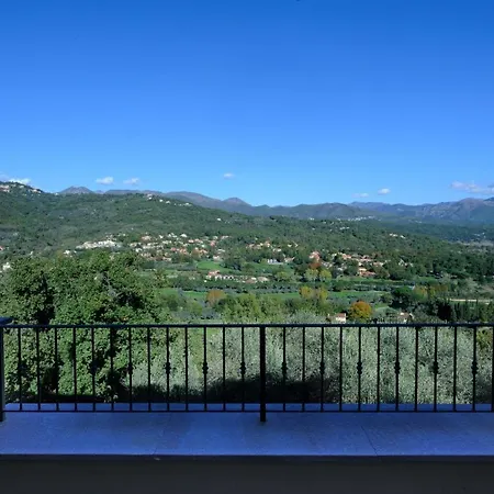 Almablanca Bed & Breakfast *